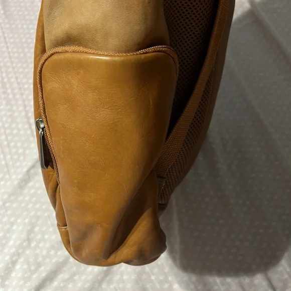 Kenneth Cole reaction backpack - Picture 7 of 11